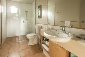 Glenfern Villas - Baño