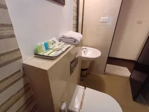 D and A BOUTIQUE HOTEL PERUNGUDI - Bagno