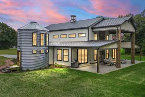 Kouts Home: High-end Retreat in Secluded Setting - Interiör