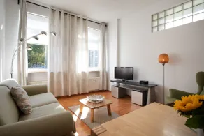 Wertschätzer III - Paulinenstr - Room
