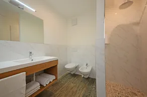 Park Hotel Avisio - Bathroom