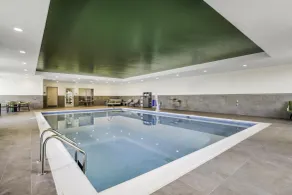 Home2 Suites Hilton Aurora Medical Center - Pool