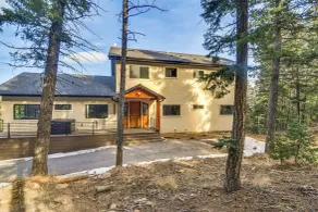 Great for Gatherings! Evergreen Getaway w/ Hot Tub - Innenbereich