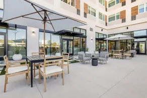 Cambria Hotel Burbank Airport - Piscine