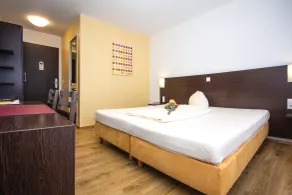 iQ-Hotel - Zimmer