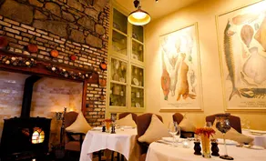 Mount Falcon Estate - Restaurant