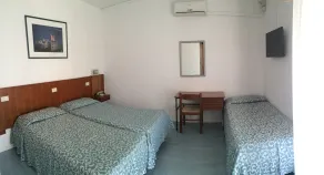 Hotel Helvetia - Chambre
