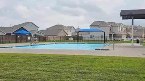 Summerhouse Villa 4br 2 and Half ba Home - Pool