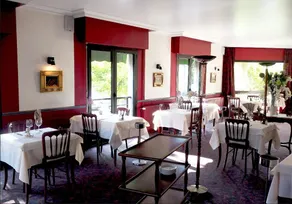 Auberge La Fontaine - Lounge i lobbyen