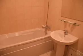 West Gate Studios - Bathroom