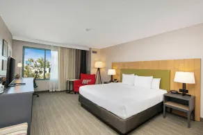 Country Inn & Suites by Radisson, San Diego North, CA - Værelse