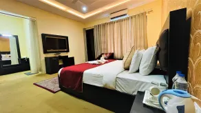 Sterling Banquet and Hotel - Quarto