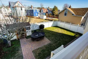 Walk to Broadway Beach! Cape May Getaway w/ Grill - Interiør
