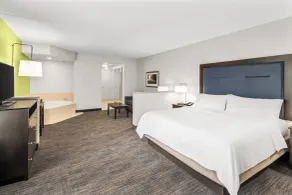 Holiday Inn Express & Suites Wilmington-Newark by IHG  - Værelse