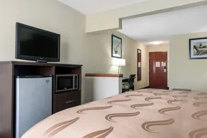 Quality Inn & Suites Anderson I-69 - Chambre