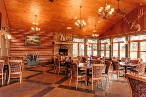 Balsam Lake Lodge - Restaurant