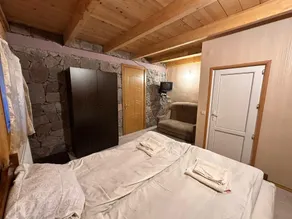 Family Hotel Parnas 2250 - Zimmer