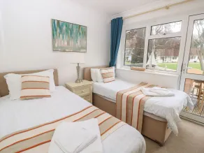 Forbes C1 - Habitación