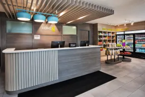 Home2 Suites By Hilton Traverse City - Rezeption