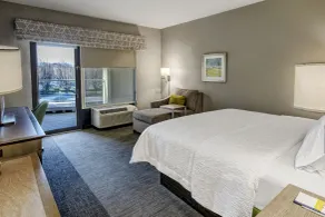 Hampton Inn & Suites San Jose Airport - Habitación