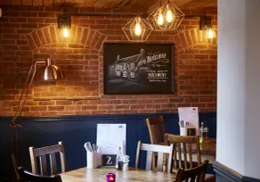 Pen and Parchment by Greene King Inns - Restaurant