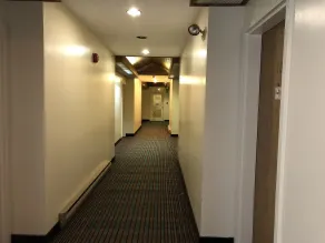 Agassiz Hotel and Restaurant - Under New Management - Hall