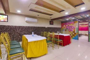 Fabhotel Gold Galaxy - Restaurant