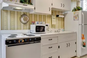 Historic Delphi Studio: Walk to Main St & Creek - Interior
