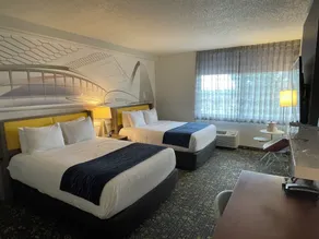 St. Louis Airport Hotel - Rom