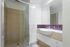Beachfront Nautilus - Bathroom