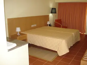 INATEL Oeiras - Habitación