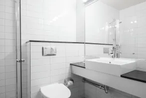 Quality Hotel Ekoxen - Bathroom