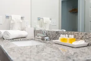 Yugo Guest Suites - Salle de bain