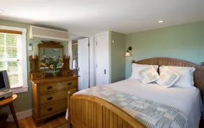 Revere Guest House - Room