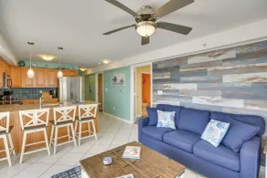 North Wildwood Condo - Beach Across Street! - Intérieur