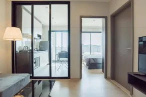 Appartement avec piscine | Vue piscine - Chambre