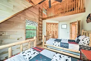 Franklin Cabin Surrounded by Smoky Mountains! - Zimmer