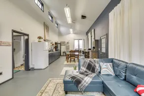5 Mi to Hillsboro: Vintage-style Home w/ Fire Pit - Innenbereich