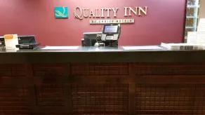 Quality Inn Alexandria - Réception