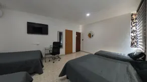 JESAVI Leones - Camera