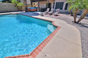 Arrowhead - Pool