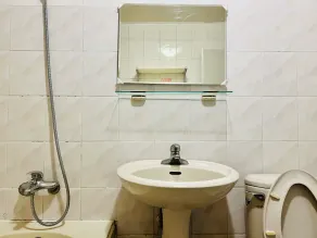 Shinyes Motel - Bathroom