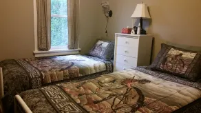 Susan's Sanctuary Bed & Breakfast - Room