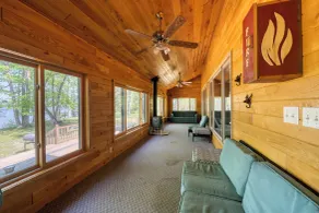Cedar Point Resort and Campground - Oppholdsområde