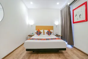 FabHotel Destiny Inn - Nr Medanta Hospital - Rom