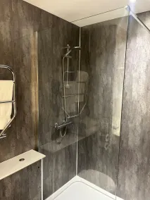 Urban Hotel Grantham - Baño