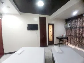 RedDoorz at Cosmo Hotel Vicente Cruz Sampaloc Manila - Zimmer