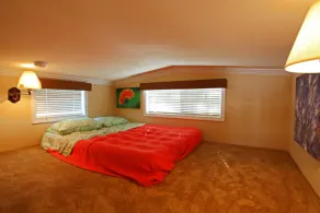 Lake Magic RV Resort - Room