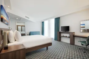 Hampton by Hilton London Stansted Airport - Habitación