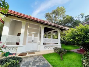 Ilamperuma Bungalow - Reception
